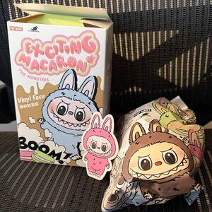 LYCEE BERRY Exciting Macaron purchased at Pop Mart Store Labubu The Monsters